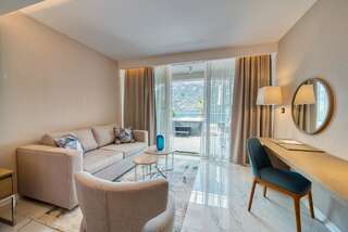 Отель Blue Kotor Bay Premium Spa Resort Котор Двухместный номер Делюкс с 1 кроватью и балконом, вид на море-3