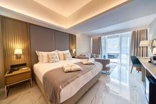Отель Blue Kotor Bay Premium Spa Resort Котор Двухместный номер Делюкс с 1 кроватью и балконом, вид на море-4